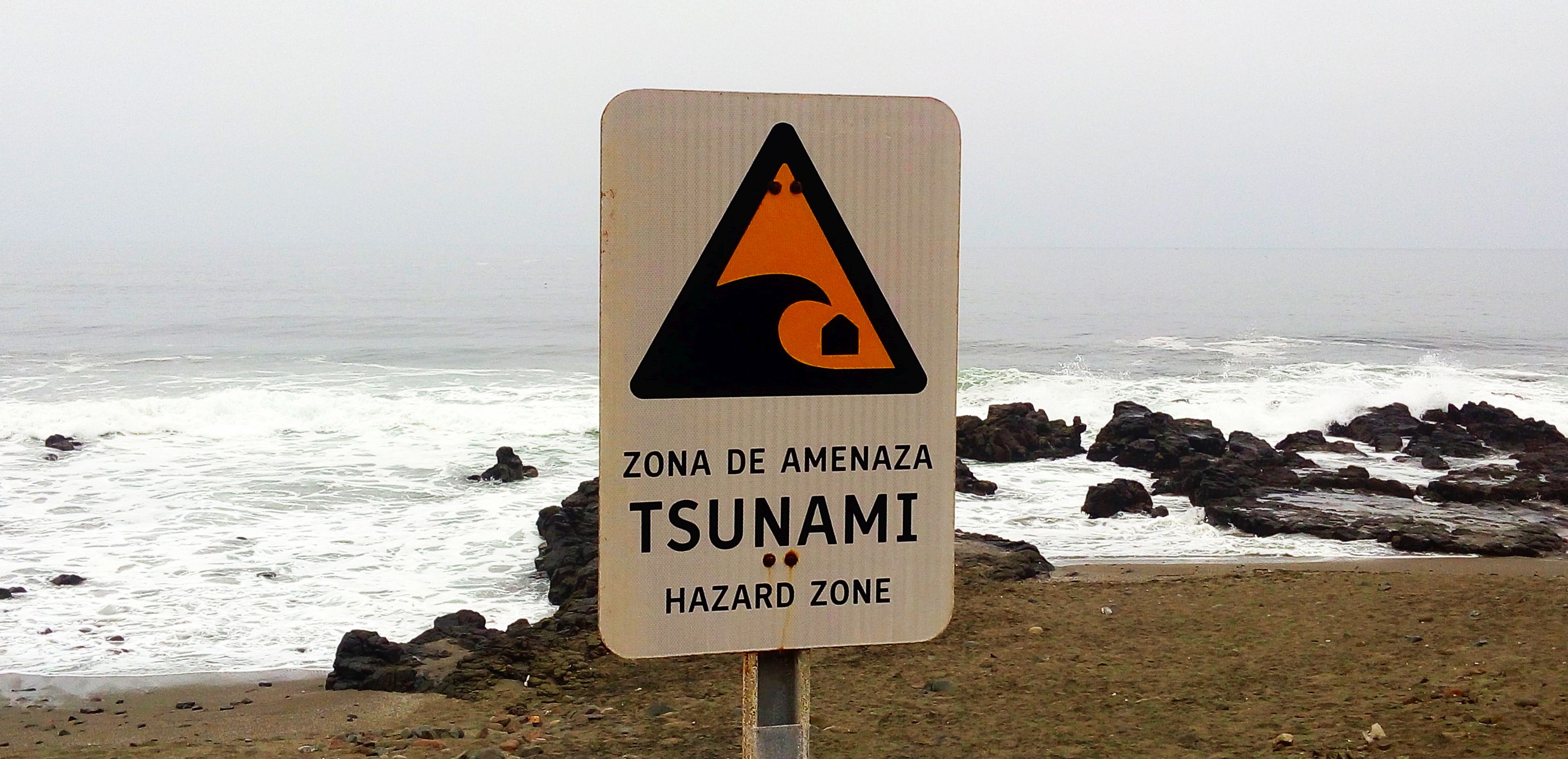 Tsunami-Warnung
